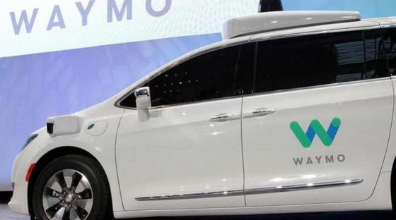 waymo_car