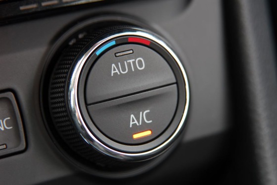 「車のエアコンのAUTOって一番使わない機能だよな」のサムネイル