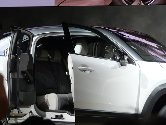 l_mat2019-10-23mazda_image02