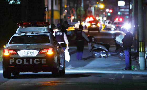 【朗報】大阪で警察官がバイクに引きずられて重傷を負った事件の続報
