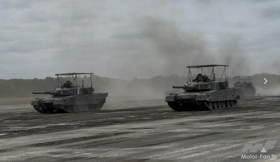 【悲報】ドローン対策した自衛隊の戦車がこちらｗｗｗｗｗｗｗｗｗのサムネイル