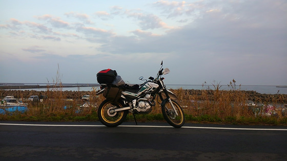 j8uqIvN