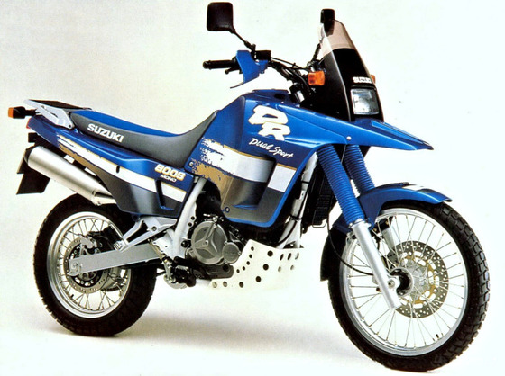 Suzuki-DR-800-S-big-700px