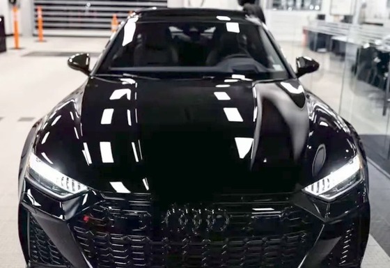 黒系色のクルマのお手入れって大変なの？