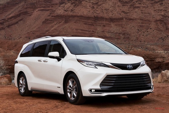 toyota-sienna-2021_2