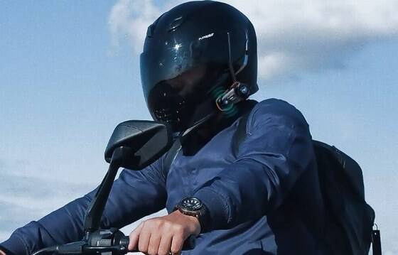 バイクでインカムで音楽聴きたいんだが