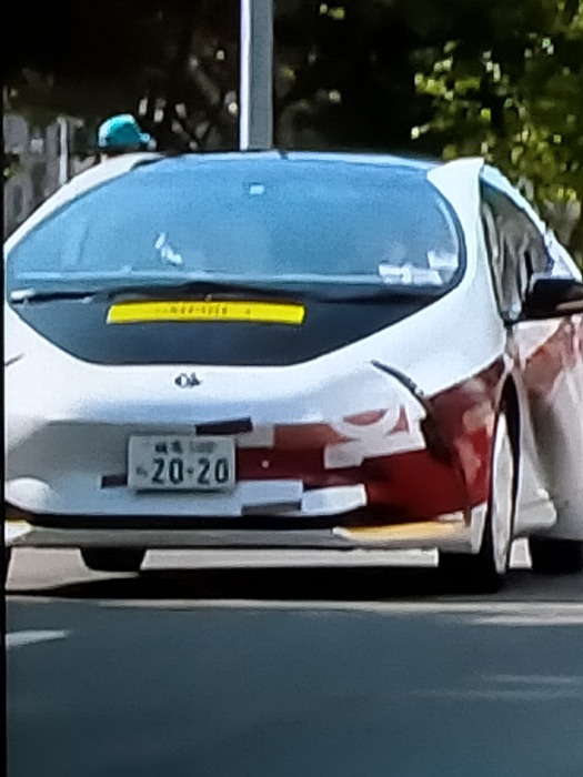 【画像】オリンピックのマラソン見てるんだけど、このカッコいい車の名前は何なん？？？