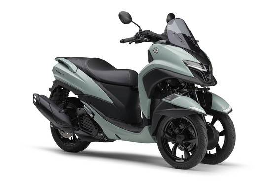 前輪が2輪あるバイクｗｗｗｗｗｗ