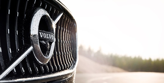 Logo_Emblem_Volvo_Closeup_V90_Cross_Country_542770_1280x651