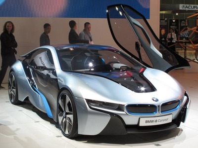 la11_bmwi8