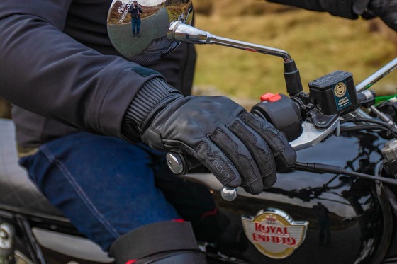 Royal-Enfield-96-1-1500x1000
