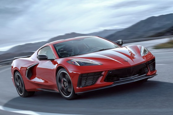 Chevrolet-Corvette-Stingray-01