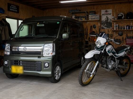 「軽自動車と250ccオフロードバイクの2台持ち」 ←情強過ぎんだろ…のサムネイル