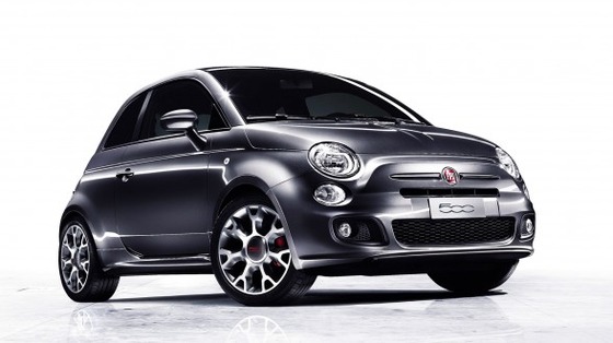 2013-Fiat-500S-Review-588x330