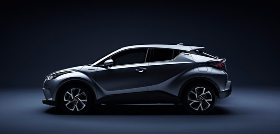 carlineup_c-hr_exterior_top_pic_02_02_pc