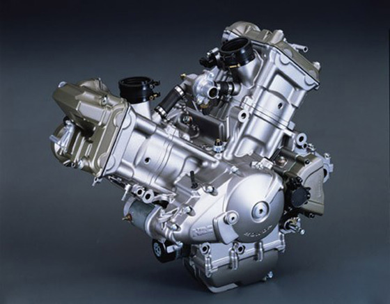 vtr1000sp_engine