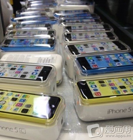 Iphone 5cの画像が流出 ニューヨーク駐在英語 Iphone 5cの画像が流出 ニューヨーク駐在英語