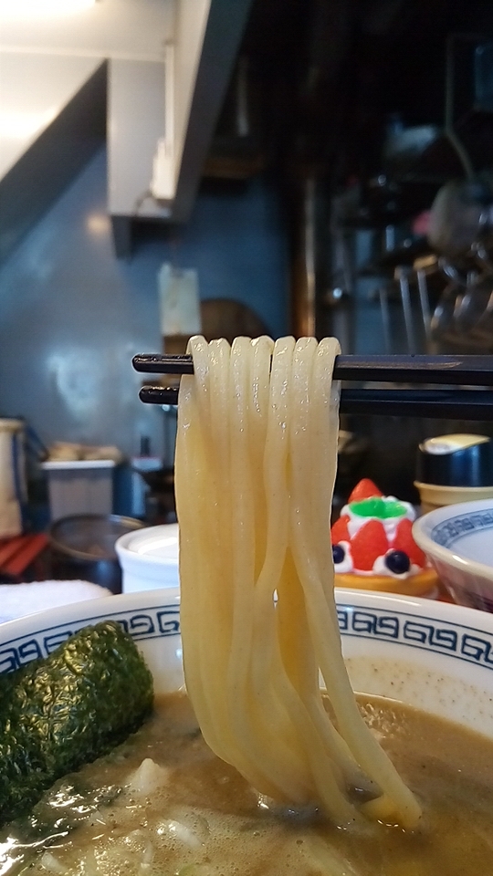 こばやし 北千住 赤バイクの知蔵のつけ麺アドベンチャー こばやし 北千住 赤バイクの知蔵のつけ麺アドベンチャー