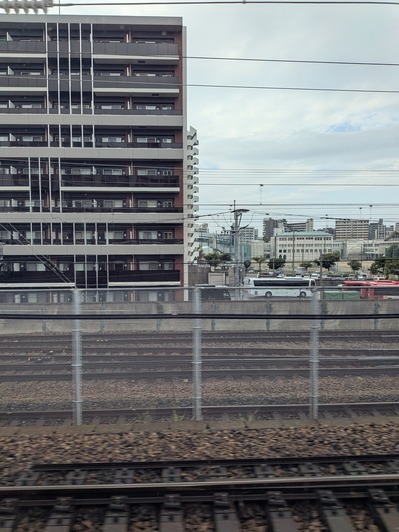 PXL_20251018_010911030.MP