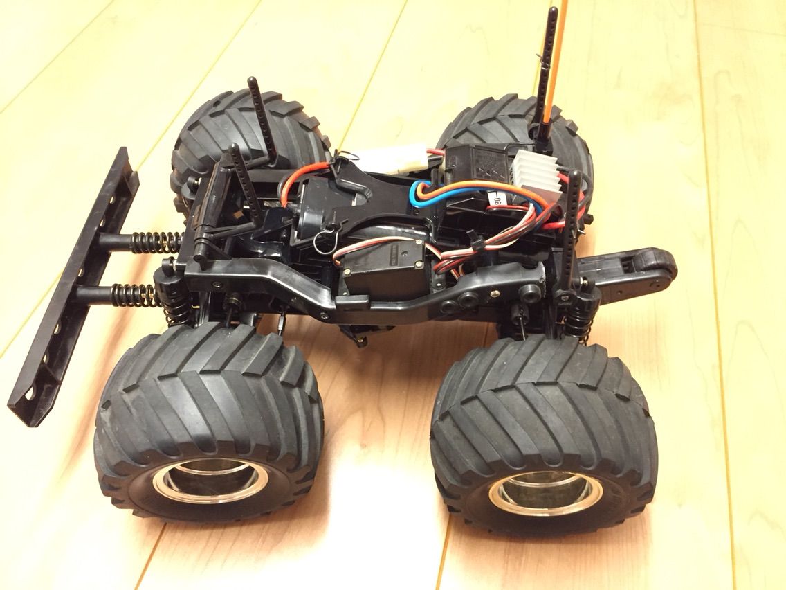 ウィリーの4WD化④でけました : 15年ぶりに思い出したラジコンを