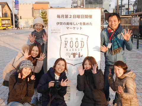 マーケット集合写真