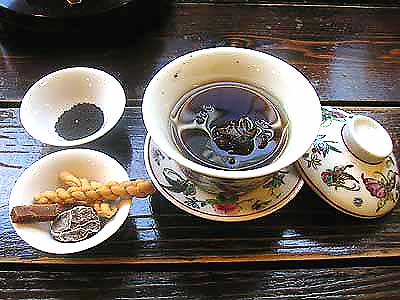 梅舎茶館 中国茶 池袋 Soba De Sova