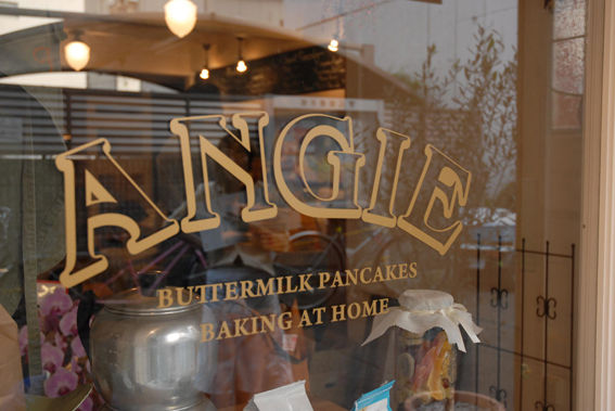 パンケーキカフェ Angie Open Daichosha Staff S Scolding パンケーキカフェ Angie Open Daichosha Staff S Scolding
