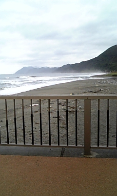 豊浦 波高い 釣り人いない ダメオヤジ釣り日記かもねー うふふ