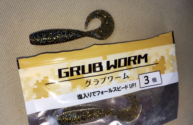 100�� �����ɥ� ���� ����֥��