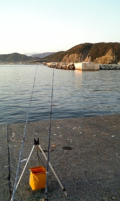 9 30 夕方 様似漁港 よくわからなかった ダメオヤジ釣り日記かもねー うふふ 9 30 夕方 様似漁港 よくわからなかった ダメオヤジ釣り日記かもねー うふふ