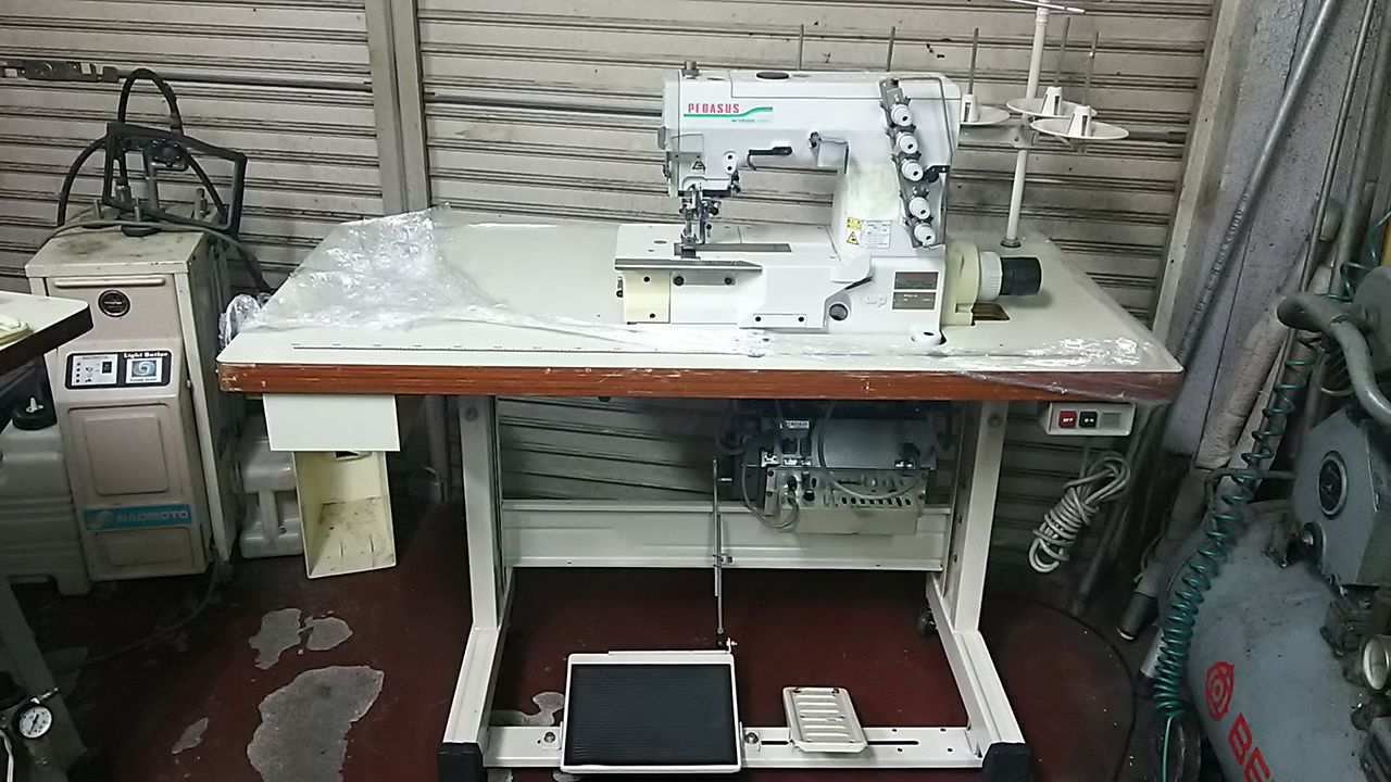 □工業用ミシン 自動糸切 三本針扁平縫い YAMATO VC2730 