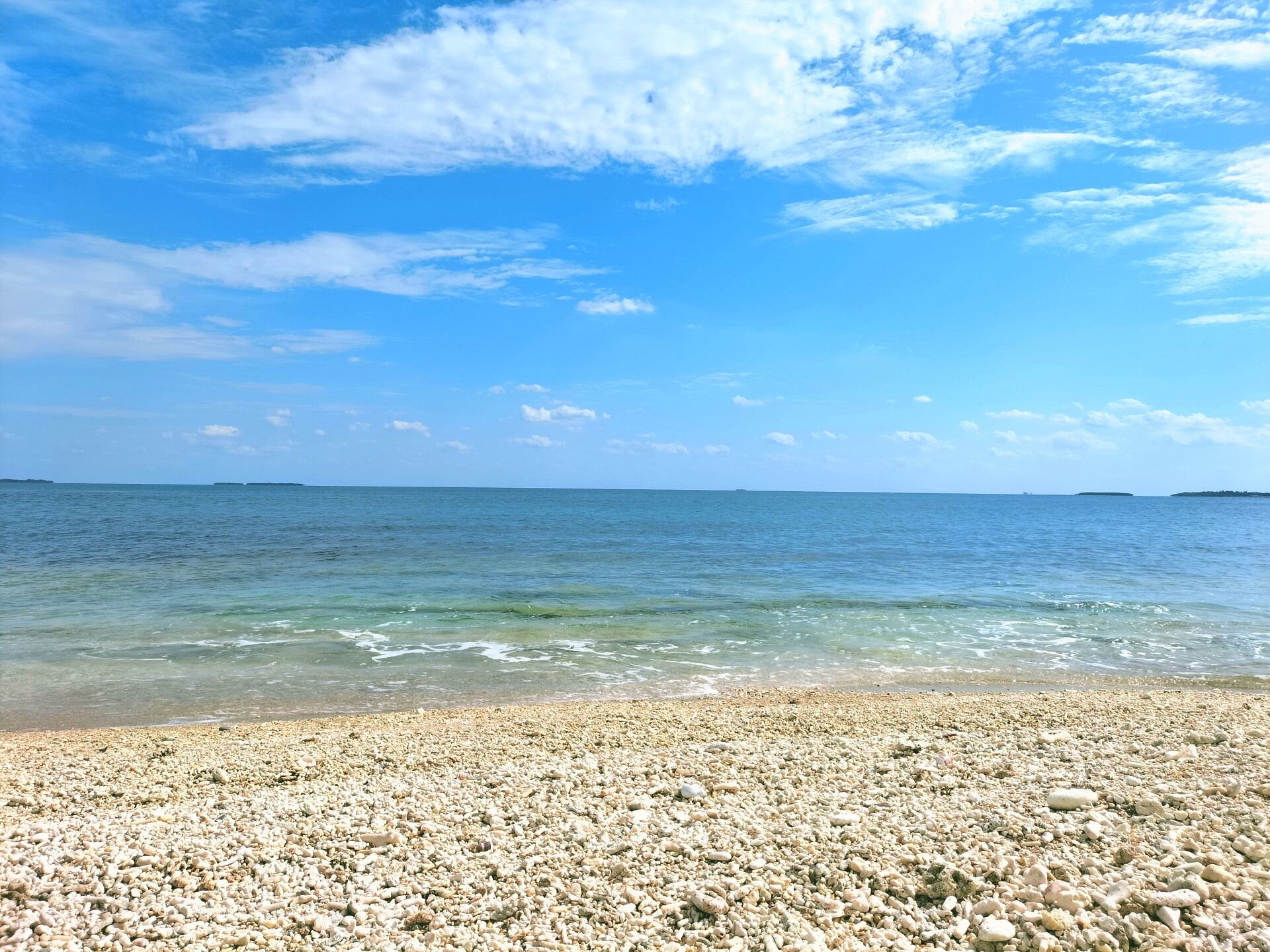 ホワイトビーチでハプニング 株式会社大貴 だいきのいえづくり