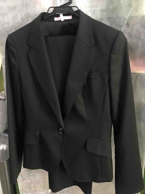 衣服の乱れは心の乱れ!働く身だしなみを応援します!!