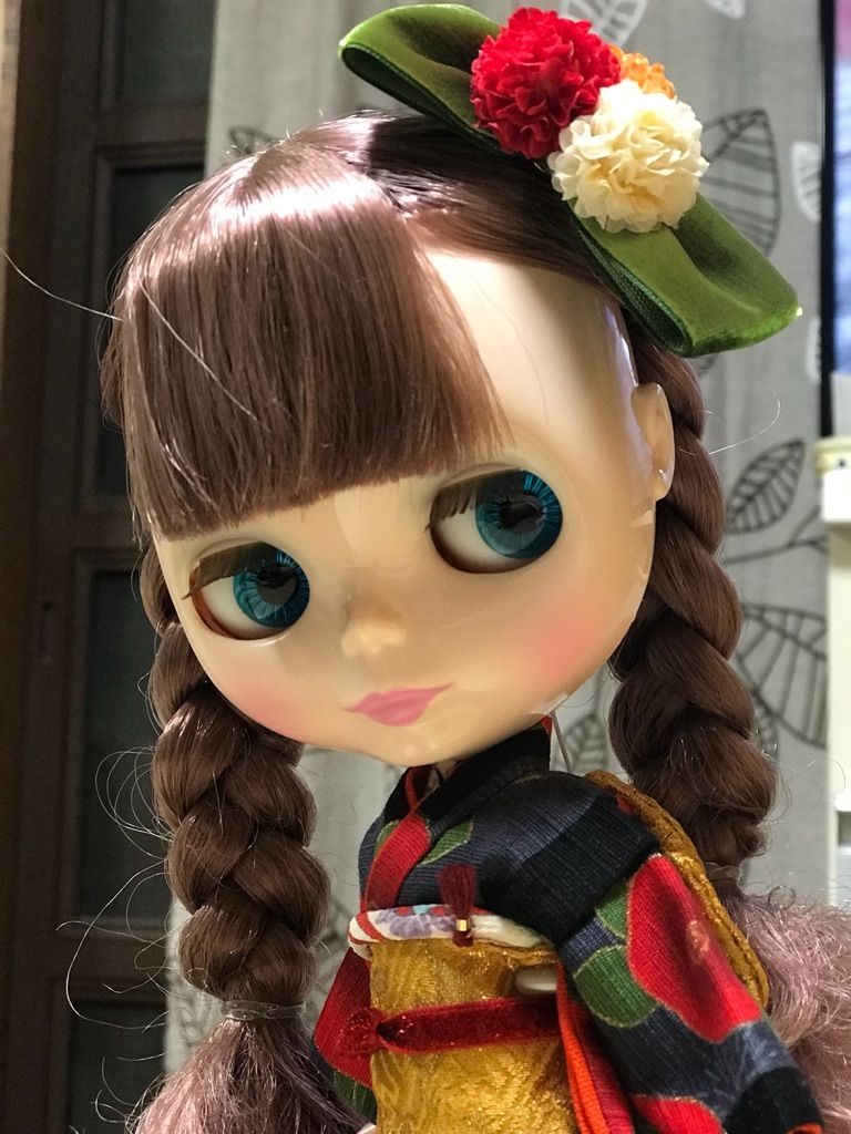 お目目がクリクリのブライス人形にハマった母娘 大黒屋クリーニング 大阪 富田林の昔ながらの完全手仕上げクリーニングのお店のブログ