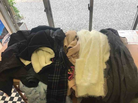 梅雨明けはマジカ?冬物衣替えはまだか・・・