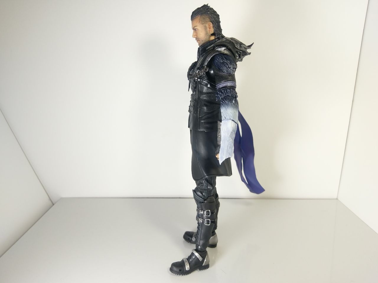 プレイアーツ改 キングスグレイブ ファイナルファンタジーXV