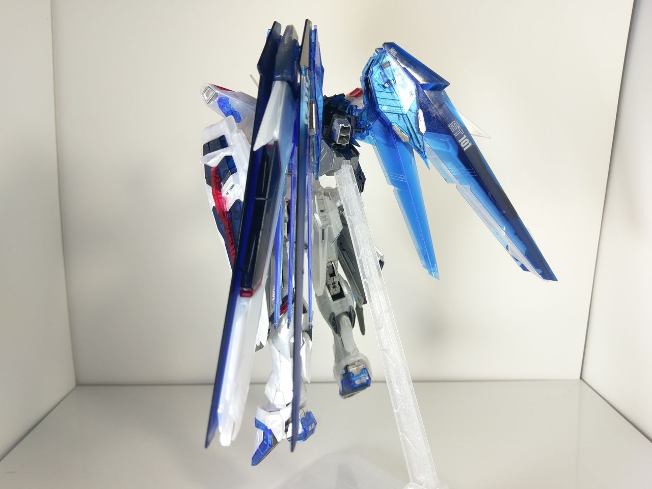 MG 1/100 ガンダムベース限定 フリーダムガンダム Ver.2.0
