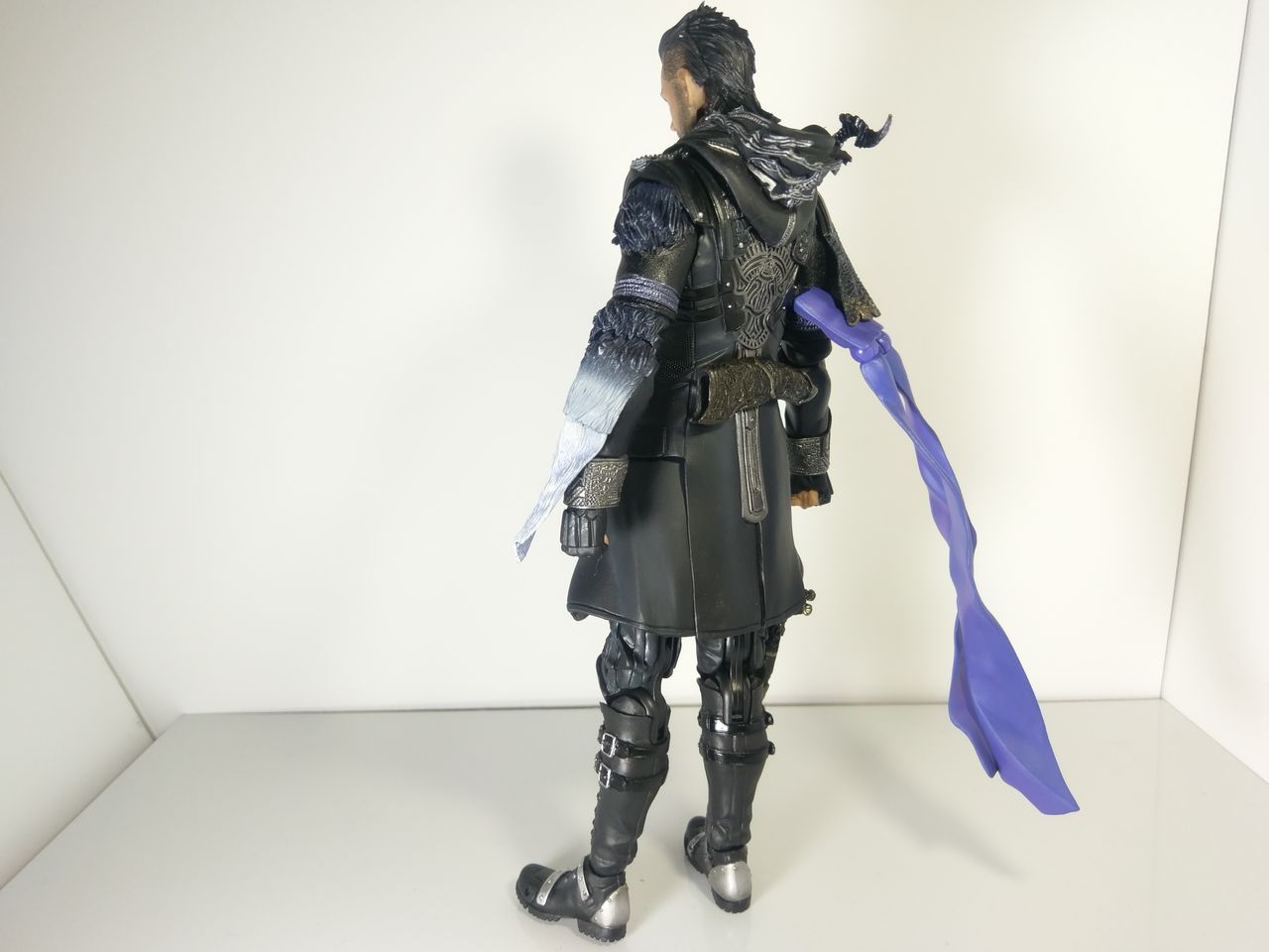 開封品】プレイアーツ改 ニックス・ウリック Amazon.co.jp: PLAY