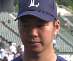 【プロ野球パ】8回無失点で5勝目!十亀のクールなヒーローインタビュー 2015 06 20 Bs-L - YouTube