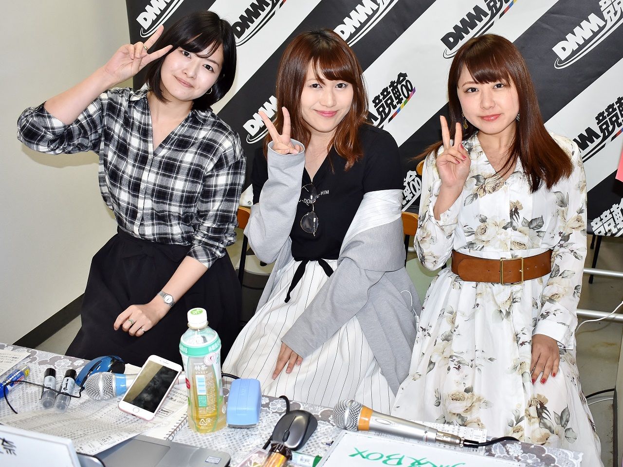 g1開催中の平塚競輪から配信されているニコ生に豊田瀬里奈が出演 前日から 自宅で車券三昧 新吾捕物帳 三番勝負番外編 g1開催中の平塚競輪から配信されているニコ生に豊田瀬里奈が出演 前日から 自宅で車券三昧 新吾捕物帳 三番勝負番外編