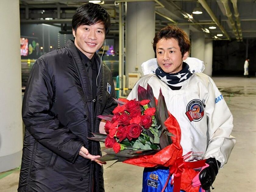 ボート 住之江グランプリは石野貴之が優勝 ２億円突破で逆転賞金王 田中圭も祝福 新吾捕物帳 三番勝負番外編