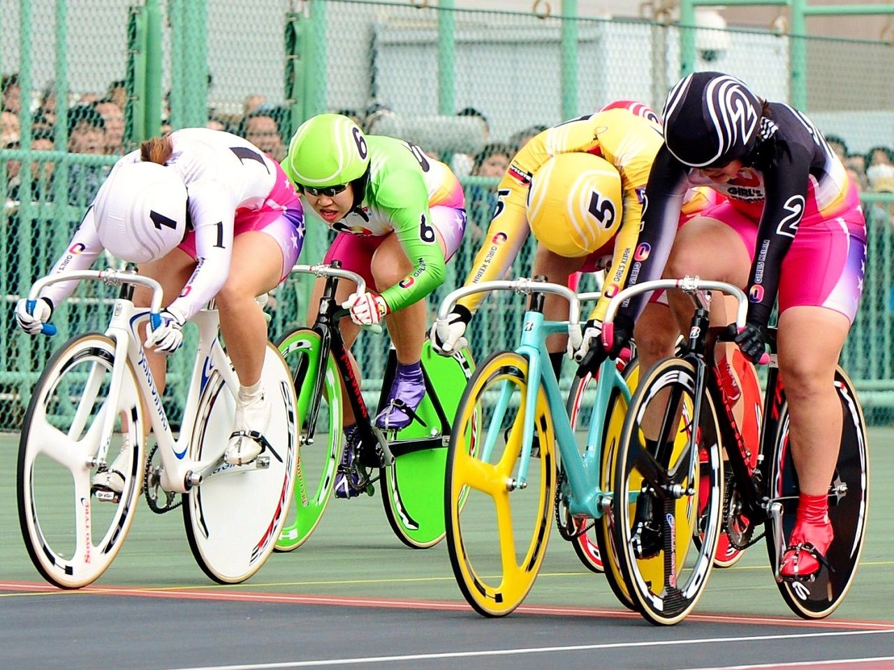 競輪】ガールズKC2015京王閣ステージは小林優香が優勝 競輪】ガールズKC2015京王閣ステージは小林優香が優勝