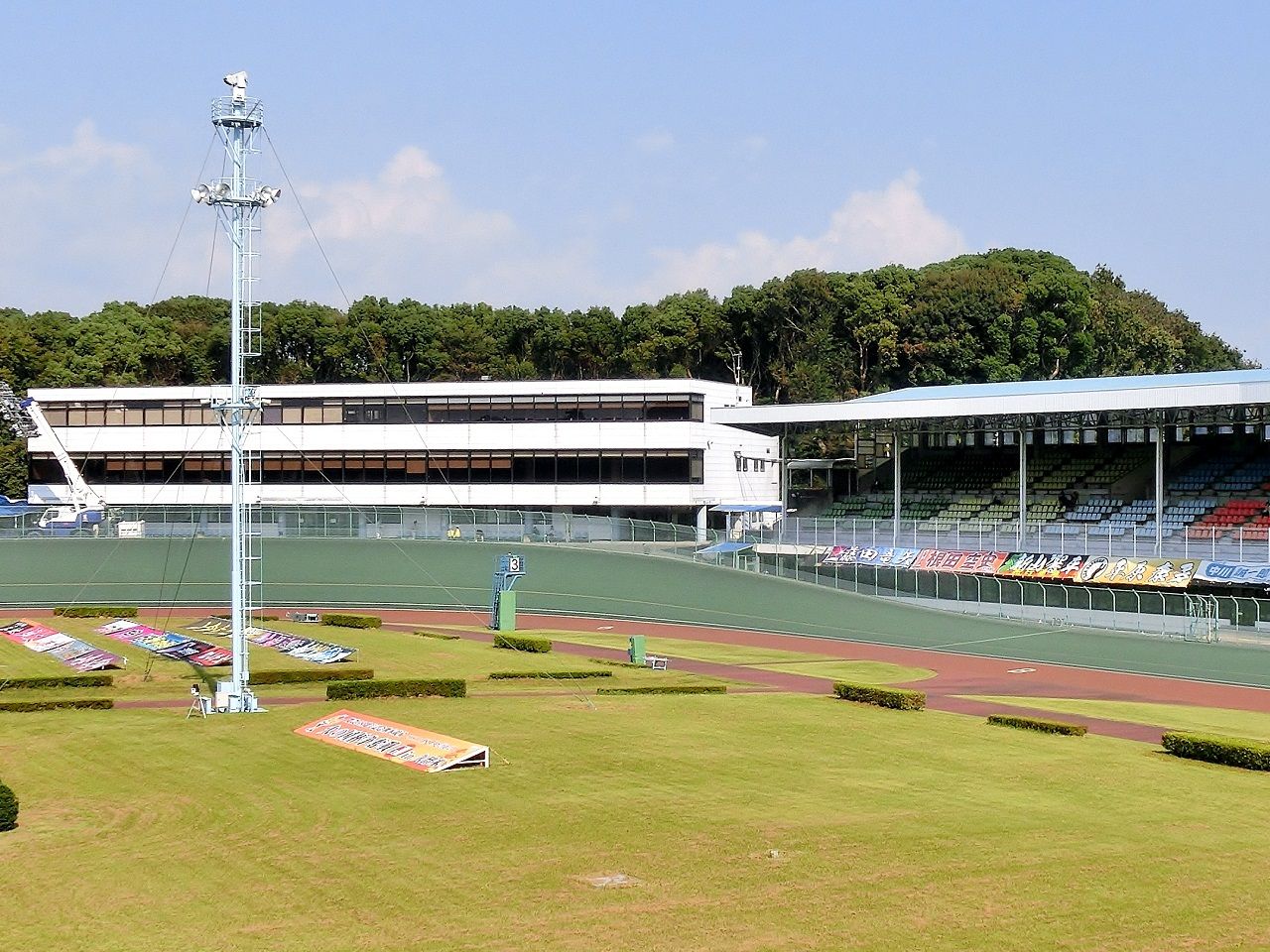 競輪 昭和28年 第一回久留米競輪 久留米市議会議長賞 優勝旗 自転車 レース 競輪 昭和28年 第一回久留米競輪 久留米市議会議長賞 優勝旗 自転車 レース