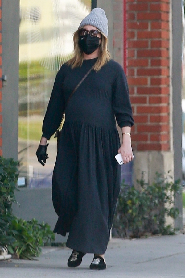 アシュレイ ティスデイル 海外セレブファッションブログ 最新スナップ おしゃれ情報が盛り沢山 Dailycelebritydiary