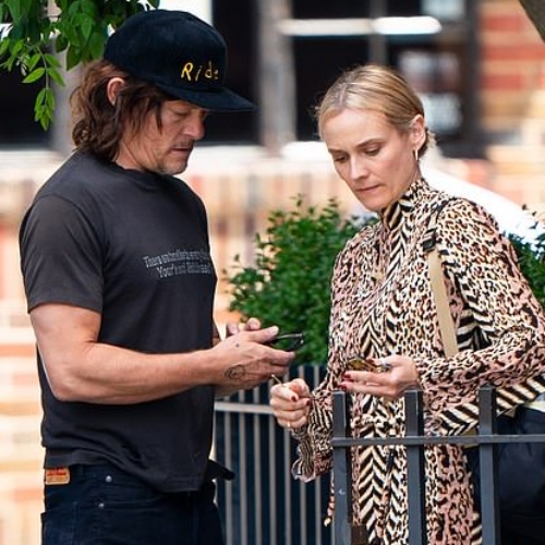 ダイアン クルーガー 恋人ノーマン リーダスとアニマル柄ワンピースの初夏スタイルでお出かけ 海外セレブファッション ブログ 最新スナップ おしゃれ情報が盛り沢山 Dailycelebritydiary