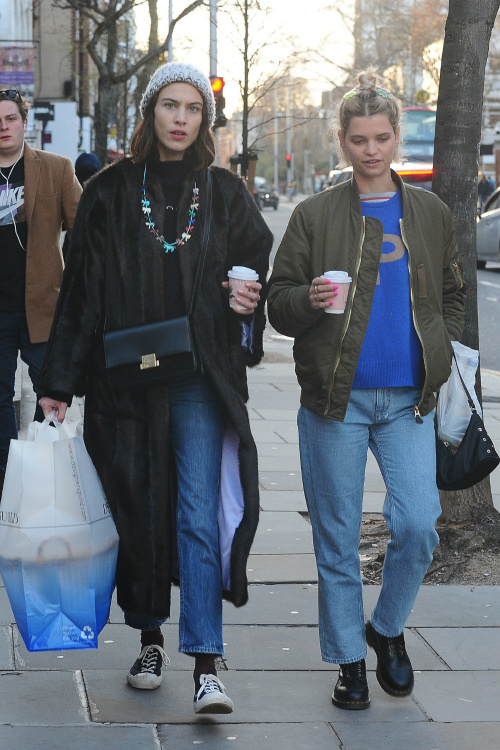 アレクサ チャン 海外セレブファッションブログ 最新スナップ おしゃれ情報が盛り沢山 Dailycelebritydiary