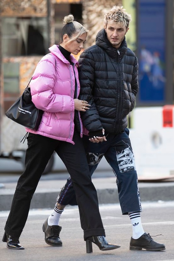 デュア・リパ