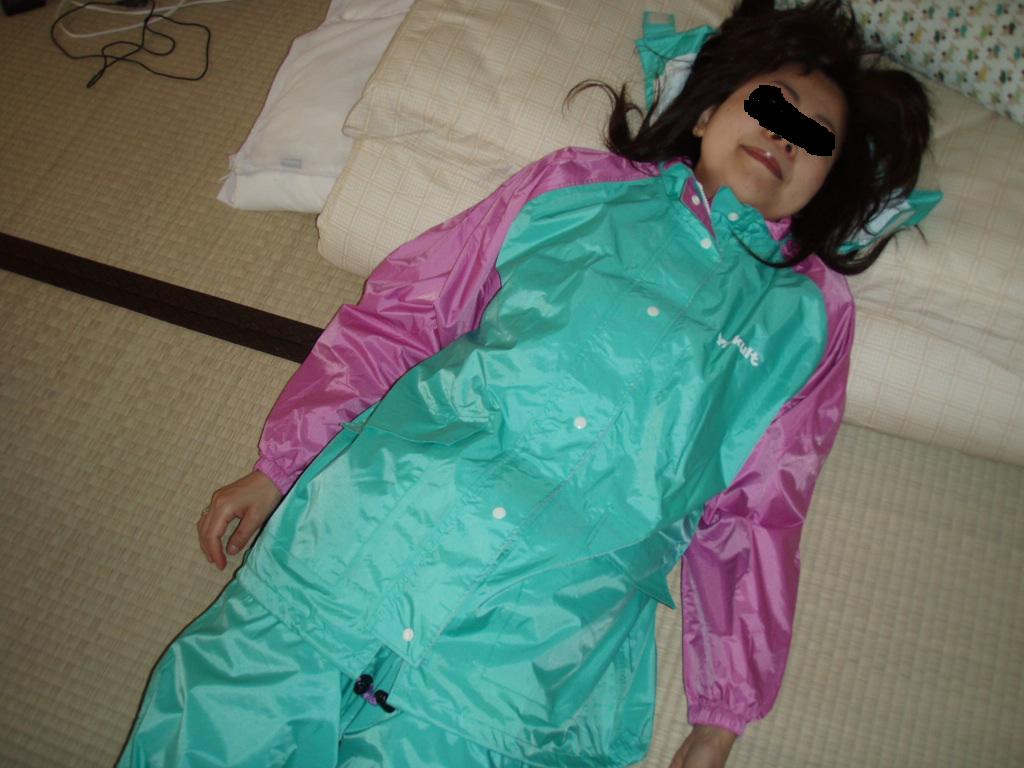 ヤクルトレディレインウェア