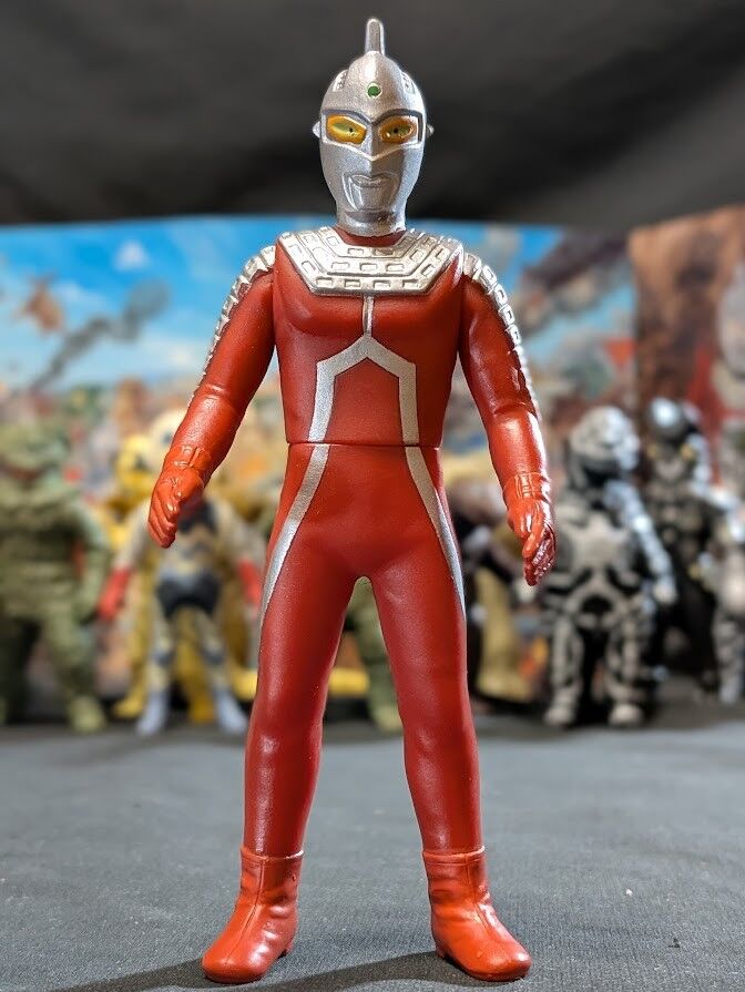 ウルトラファイト」スーパーアルティメットDVDBOX特典フィギュア