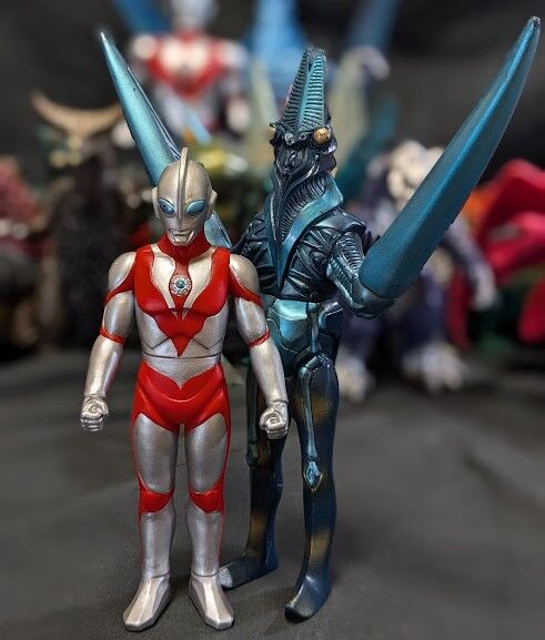 ウルトラマンパワード＆登場怪獣・宇宙人（バンダイ）ソフビ